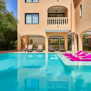 **** Aparthotel Sinfony Spain